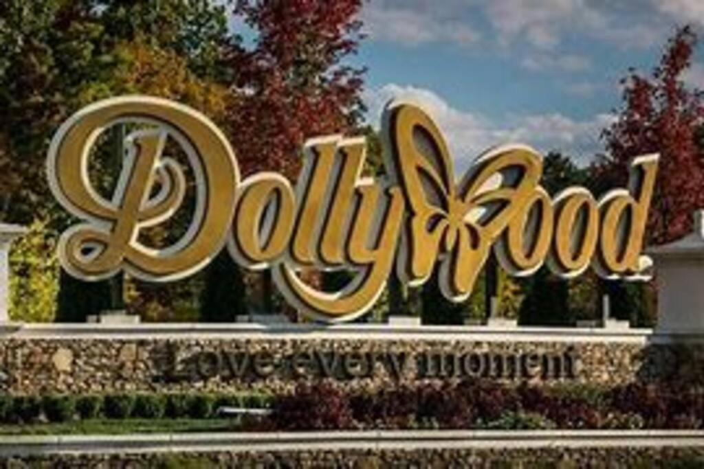 1 Mi To Dollywood Mins To All Attractions & Gsmnp Sevierville Exterior photo